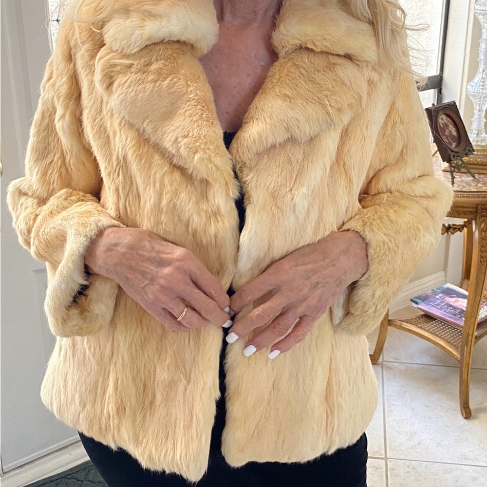 Vintage Light Golden Beige Rabbit Fur Coat Size Large